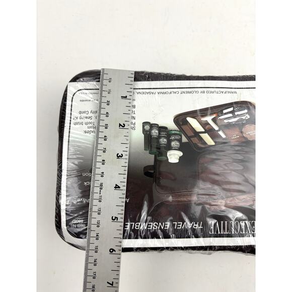 Vintage Brut Executive Travel Ensemble Toiletry Kit NEW 1990s - Picture 3 of 7